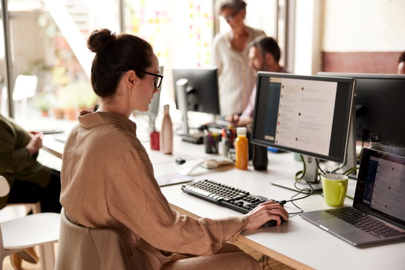 woman using marketing automation to personalize the member experience