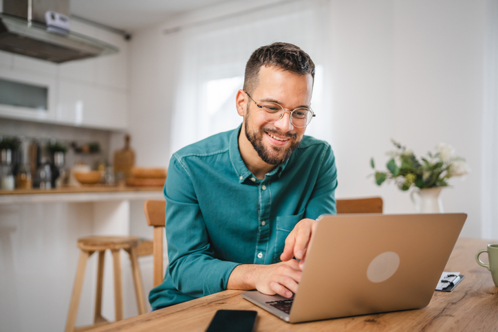 association professional using AI to improve member engagement